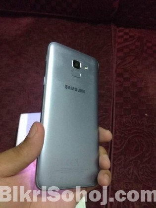 Samsung j6.